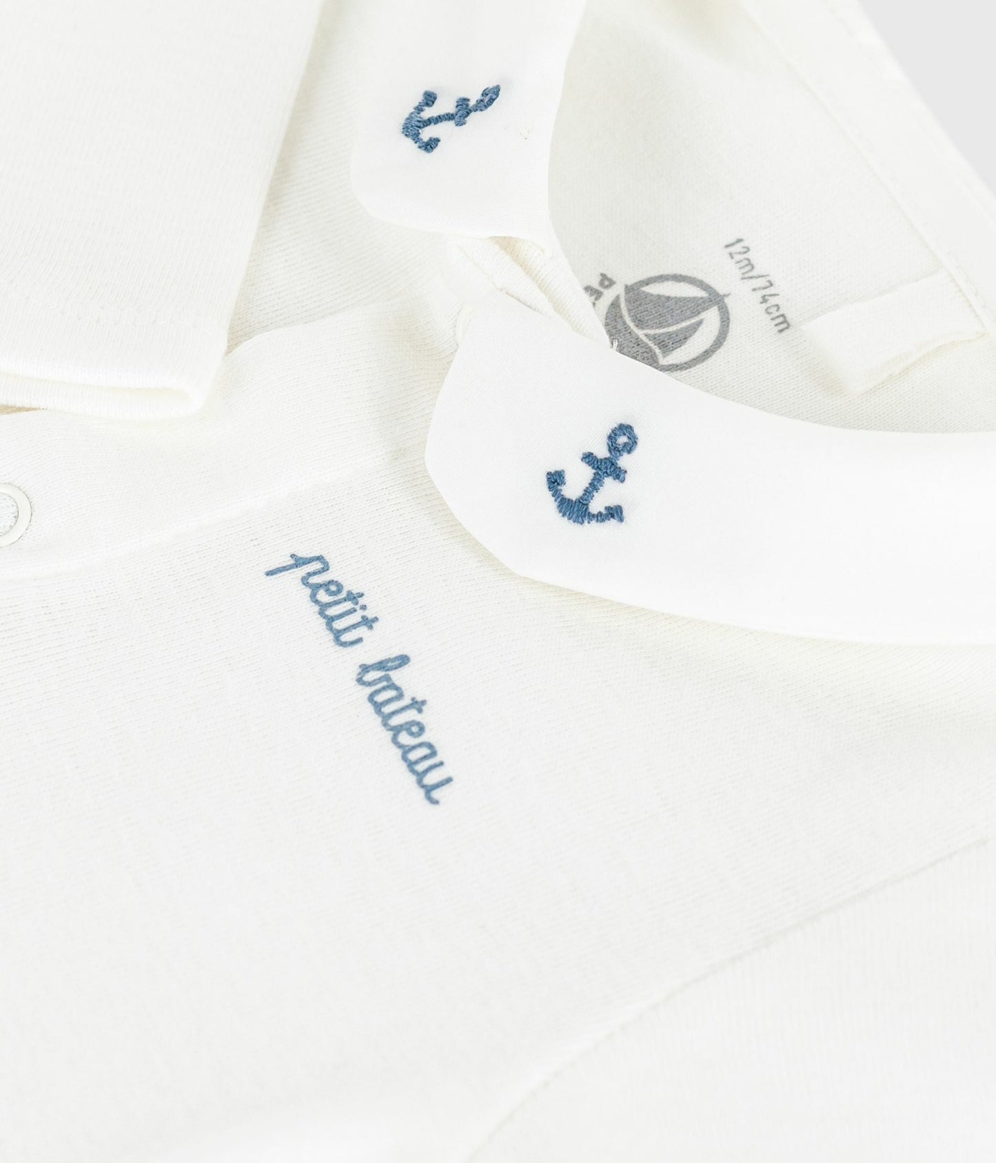 Body bébé à col brodé et message en poitrine