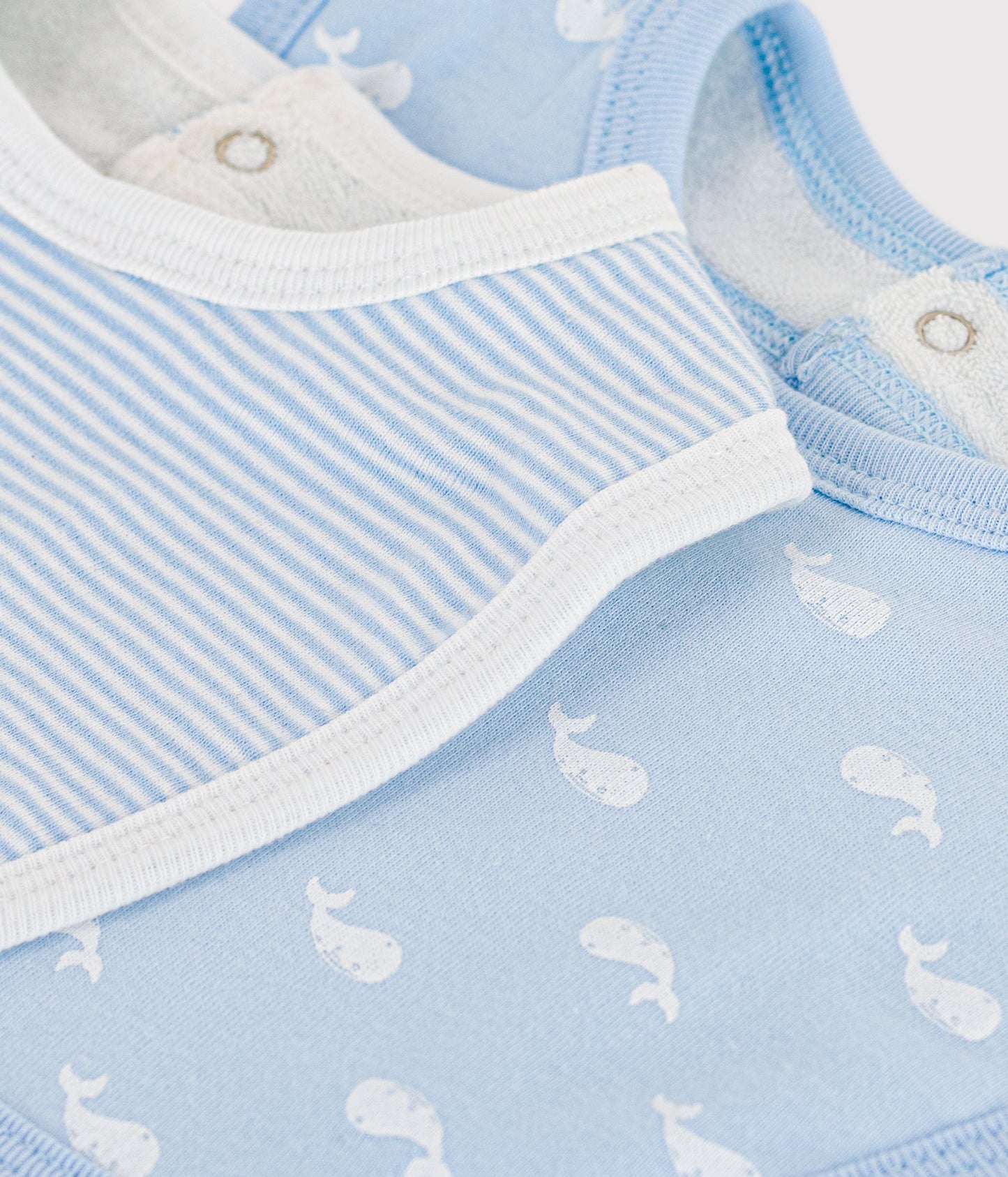 Lot de bavoirs bébé en coton imprimé baleine – Z1