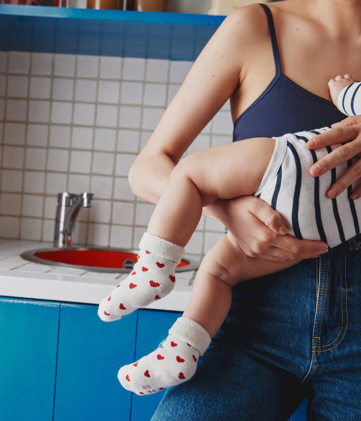 Lot de 2 paires de chaussettes en tricot bébé — porté | Petit Bateau Seraf Genève