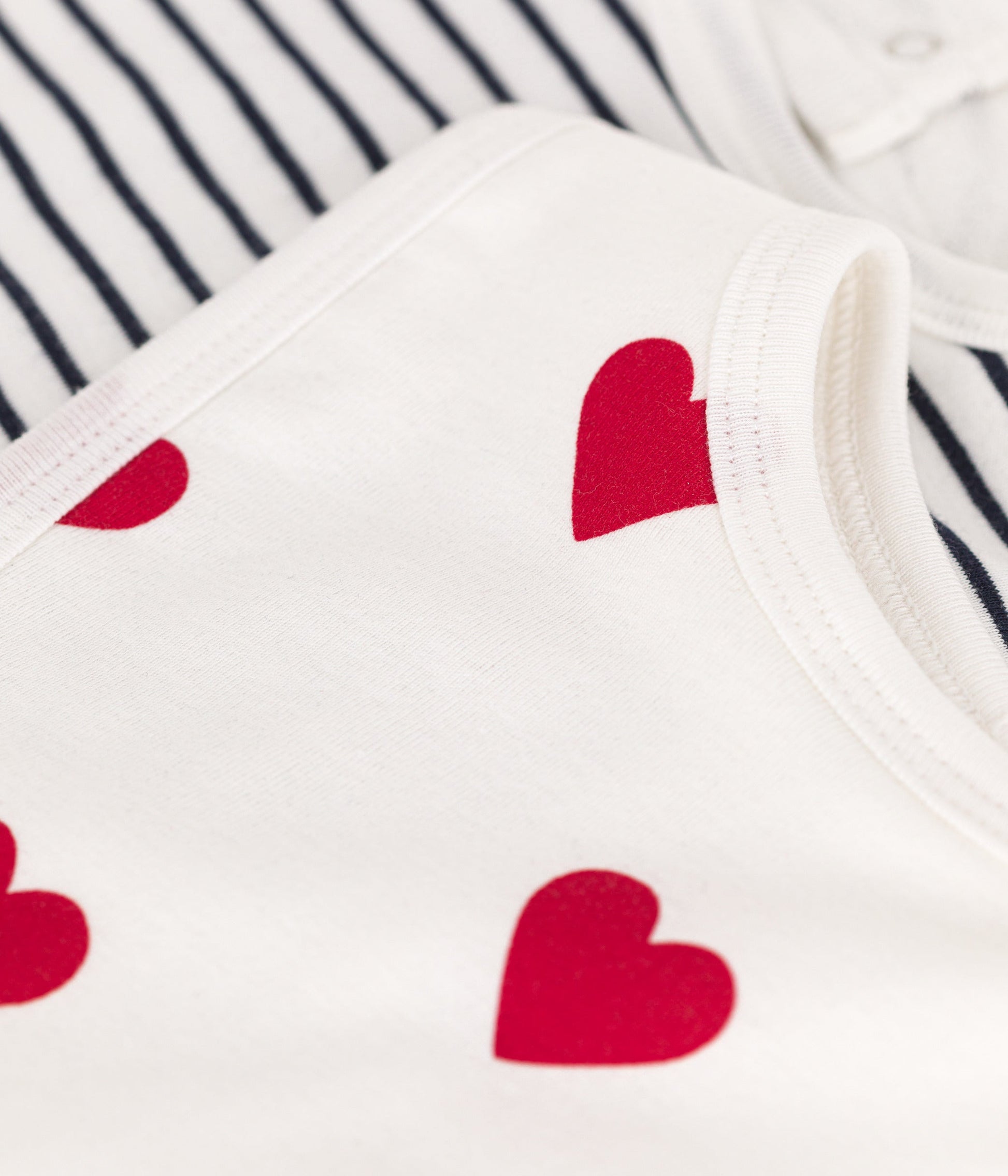 LOT DE 2 BAVOIRS BÉBÉ EN COTON – Z1