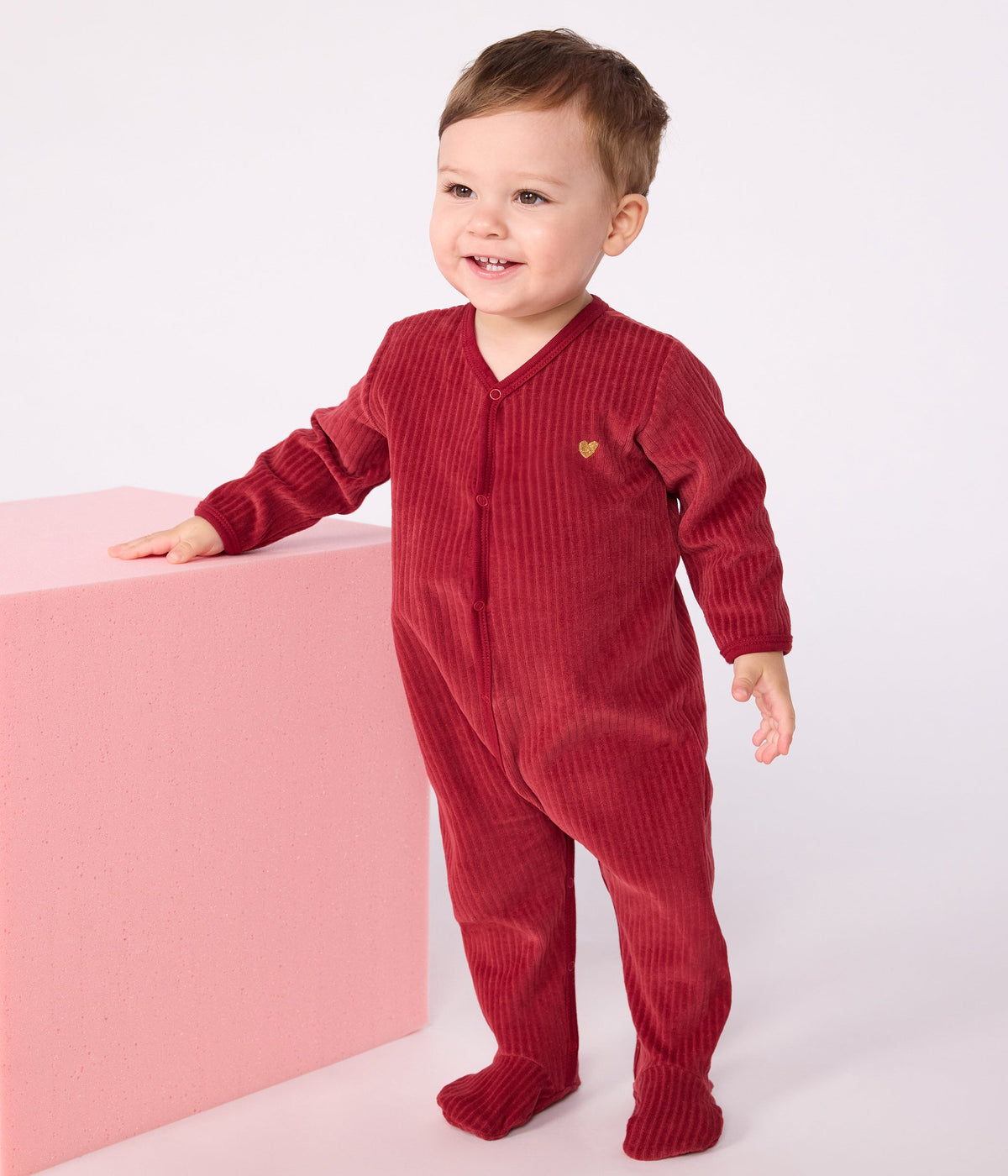Pyjama bébé en velours uni — porté | Petit Bateau Seraf Genève