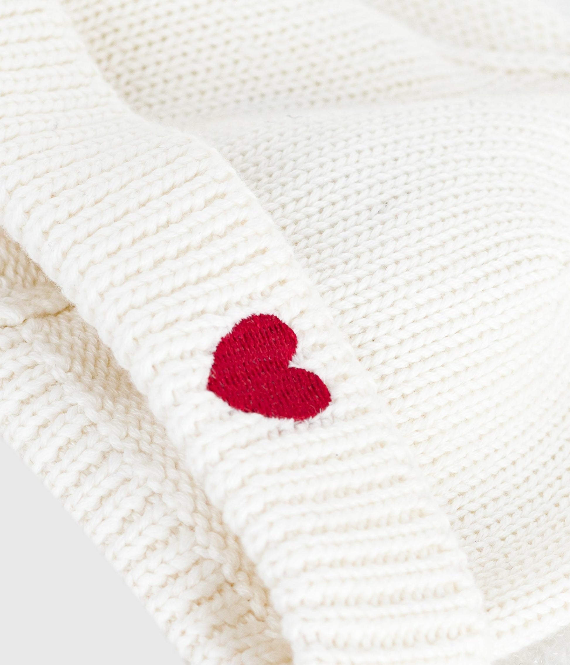 Bonnet naissance tricoté en coton – Z1