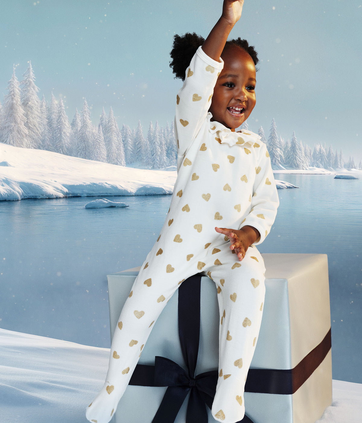 pyjama bebe en velours ouverture au dos imprime coeurs