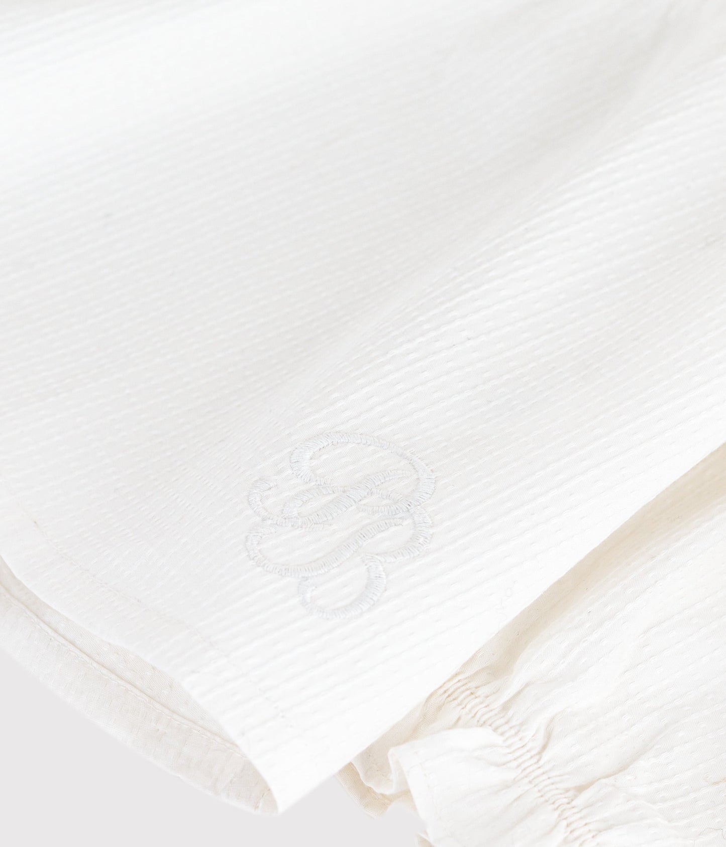 Blouse bébé en popeline de coton manches longues, à col et brodée