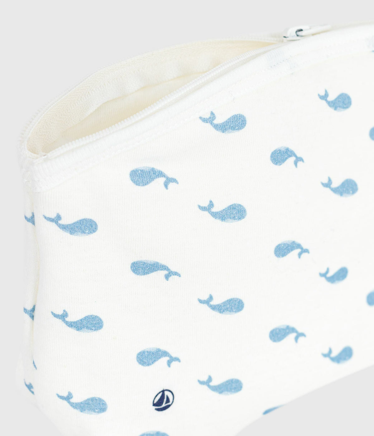 Baby pouch in whale-print cotton