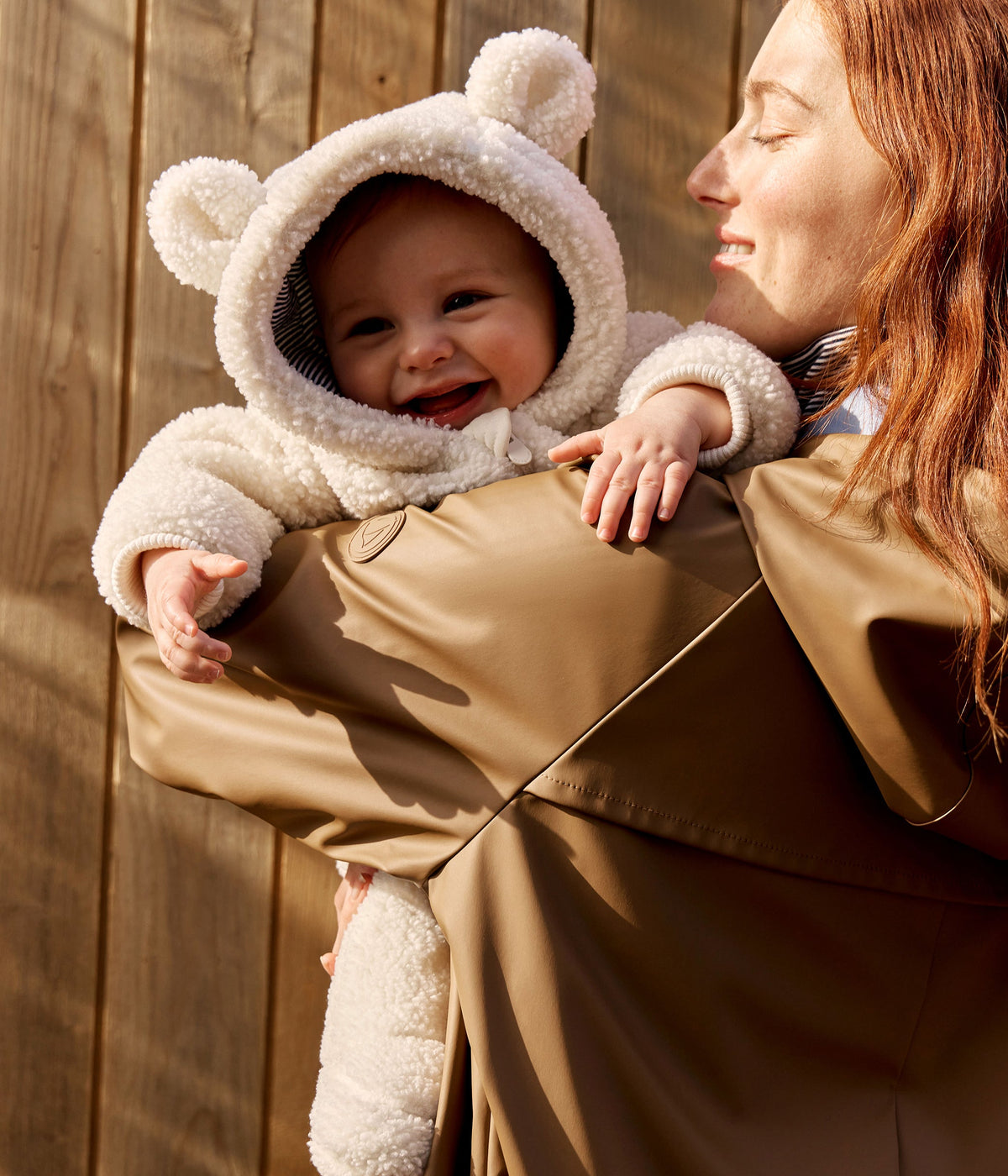 Combi pilote bébé en sherpa avec oreilles et doublée milleraies — porté 3 | Petit Bateau Seraf Genève