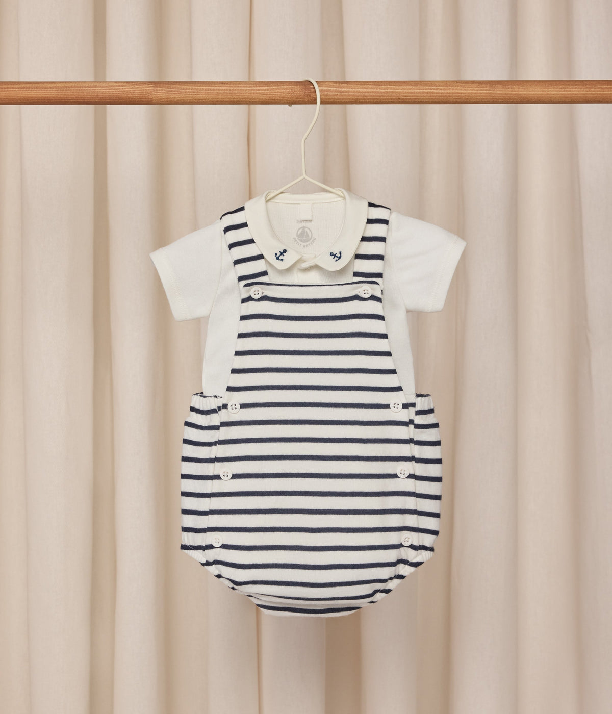Ensemble 2 pièces bébé en coton rayé et détails brodés – J1