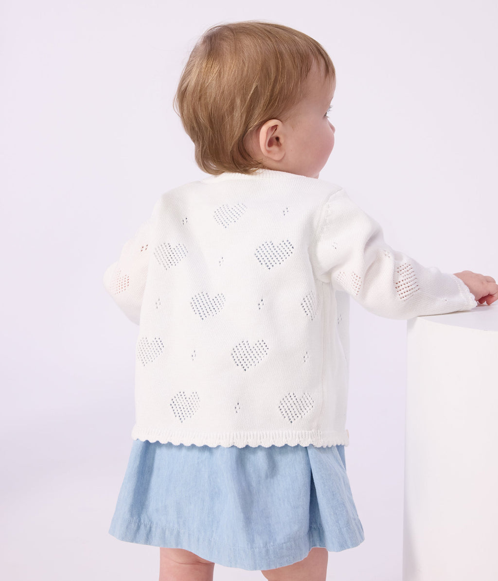 Cardigan bébé en coton à motifs cœurs – J2