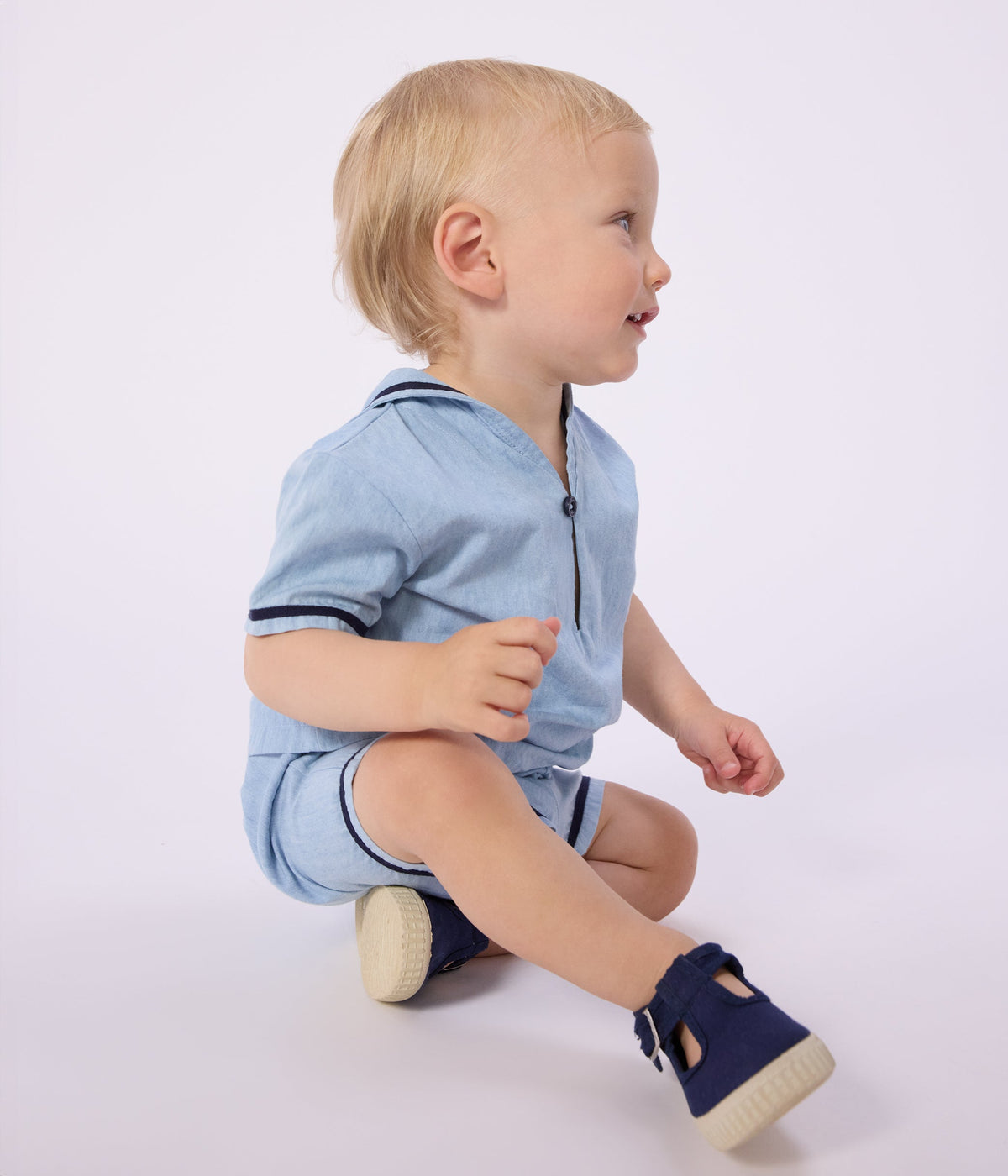Ensemble bébé 2 pièces en chambray, tee-shirt col vareuse – J4