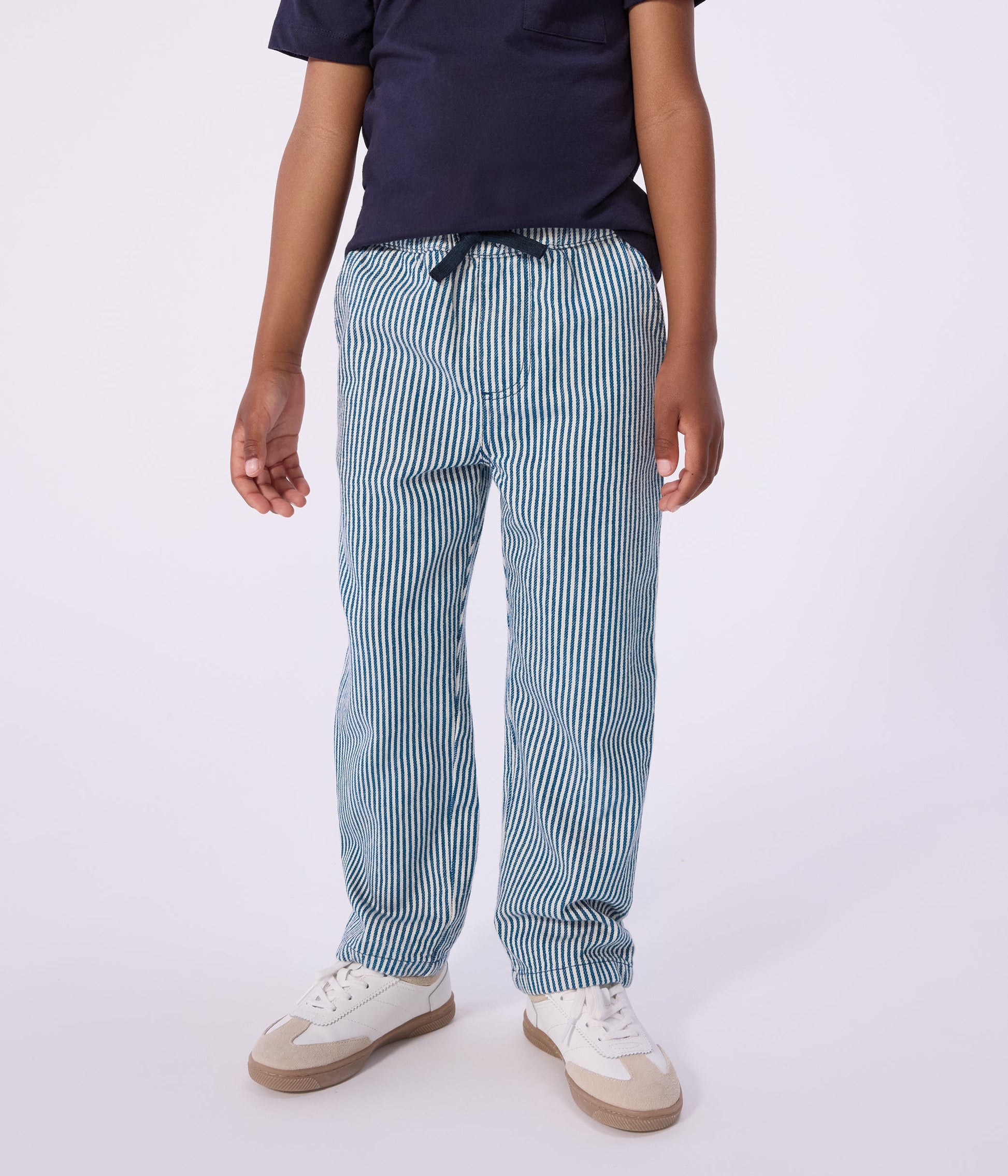 Pantalon enfant en coton à rayures – J1