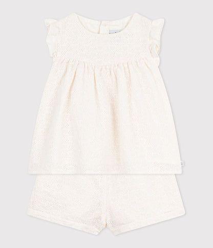 Ensemble bébé 2 pièces en broderie anglaise, motif cœurs – F2