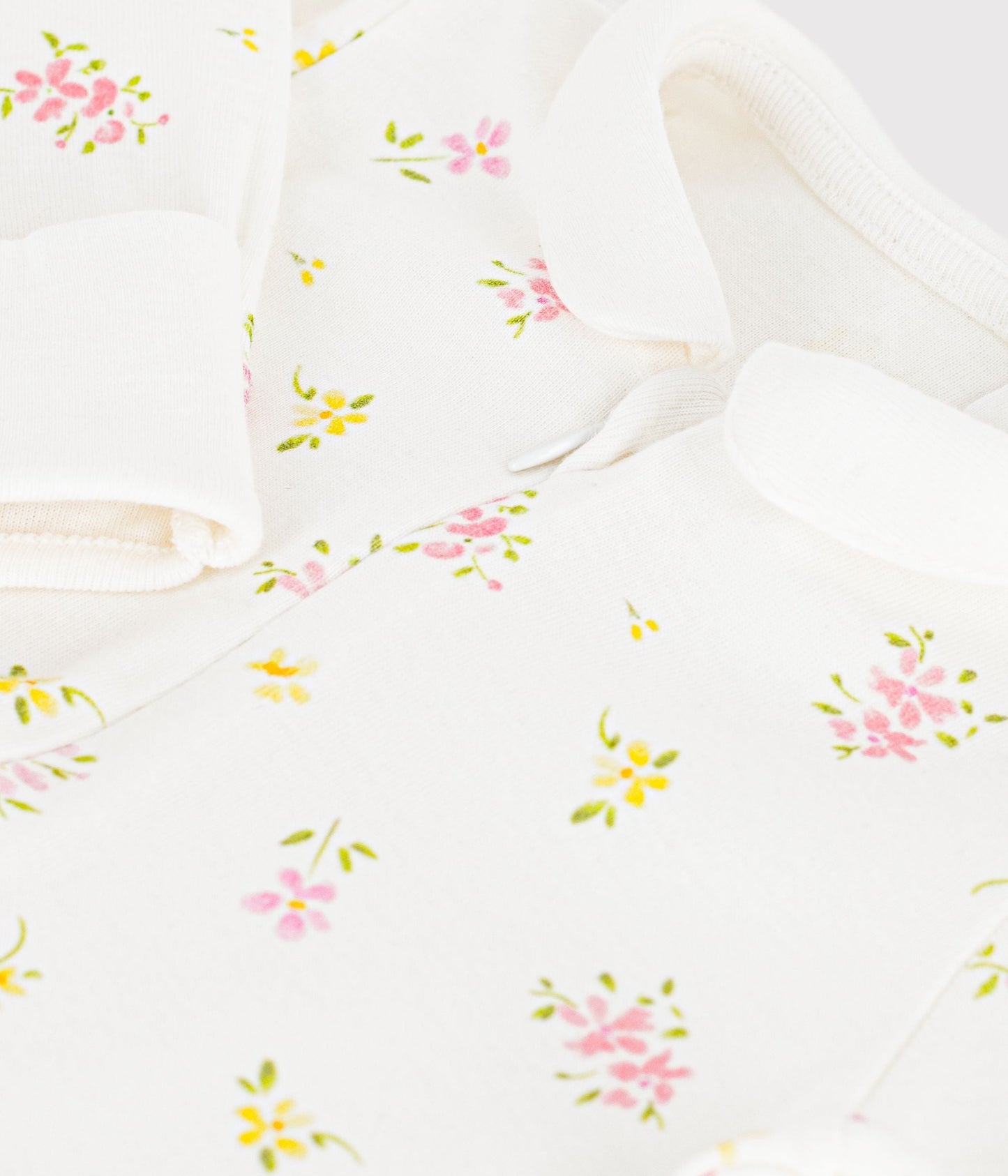 Pyjama bébé en coton à col fleuri – Z1