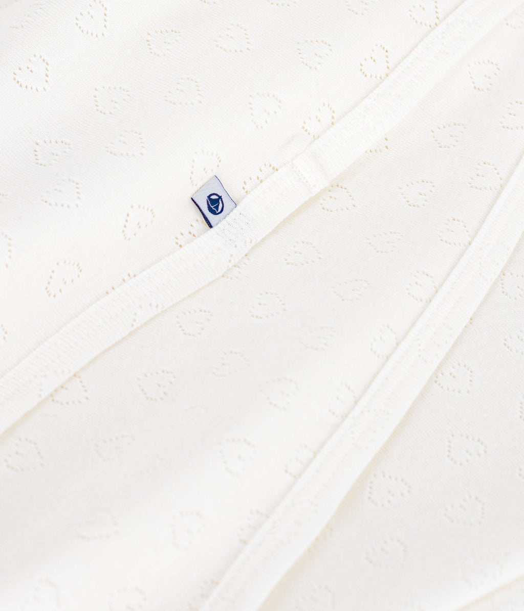 Couverture légère naissance en coton ajouré cœur uni – Z1