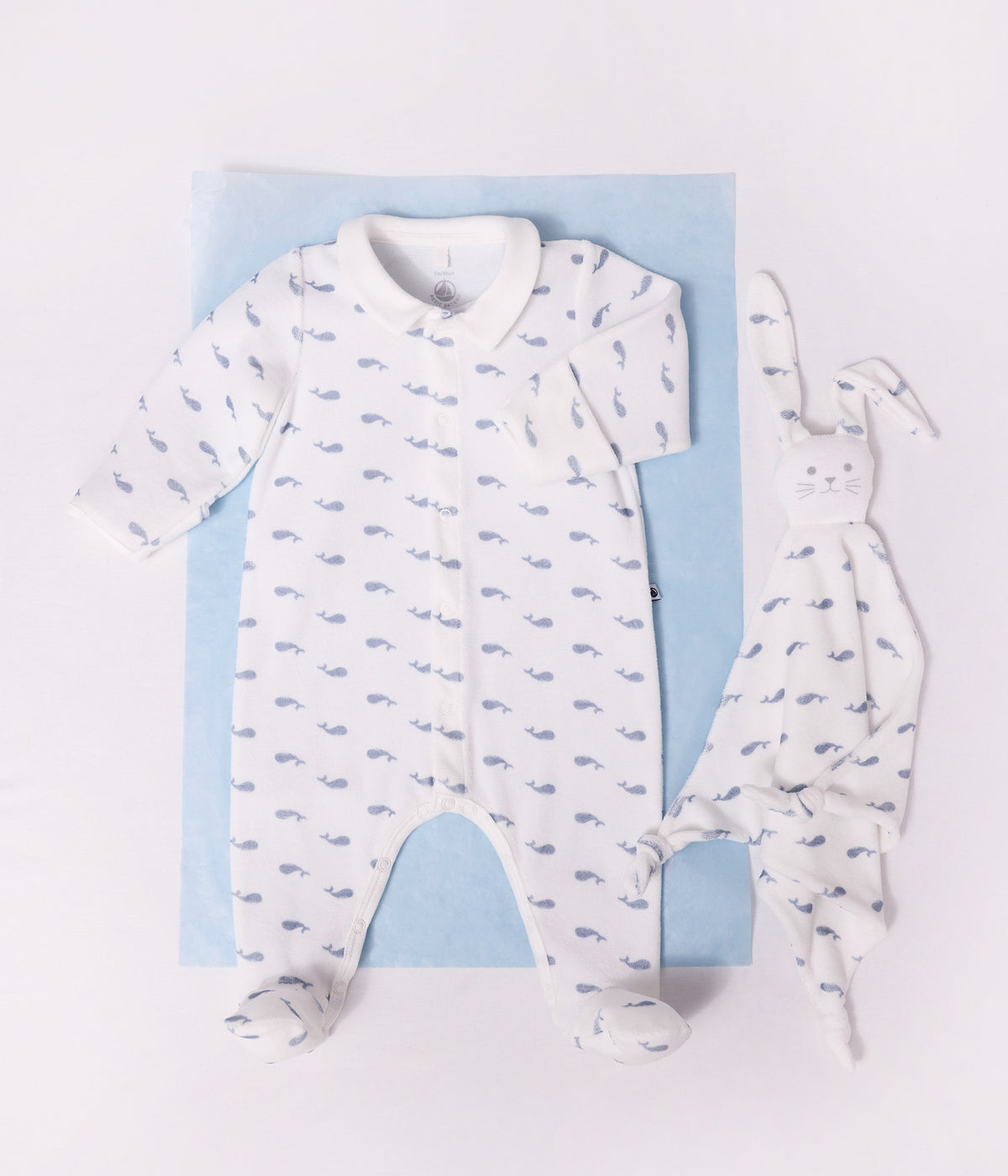 pyjama bebe en velours avec col imprime baleine