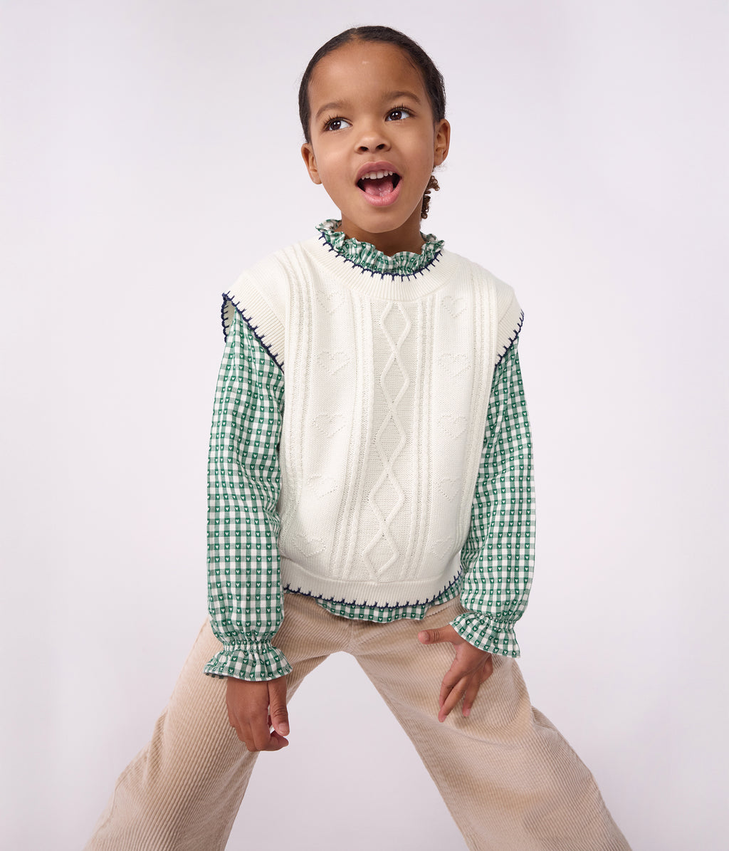 pull a torsades enfant en laine et coton sans manche