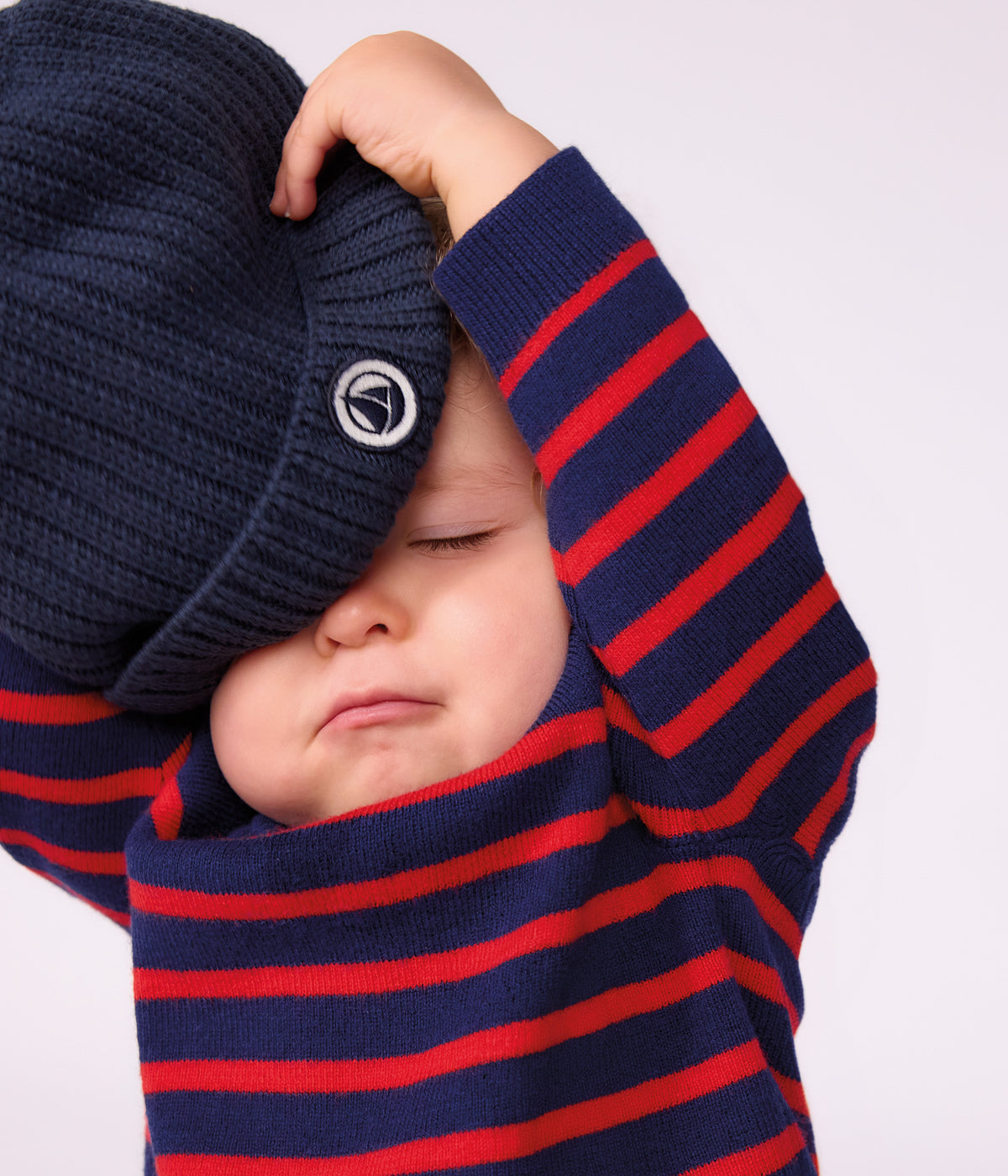 bonnet bebe en tricot double en polaire bleu marine