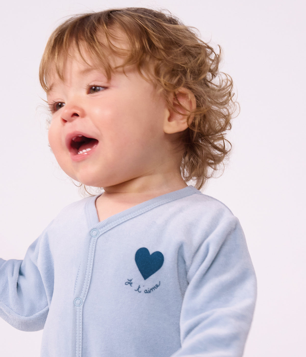 pyjama bebe en velours uni avec motif place 03