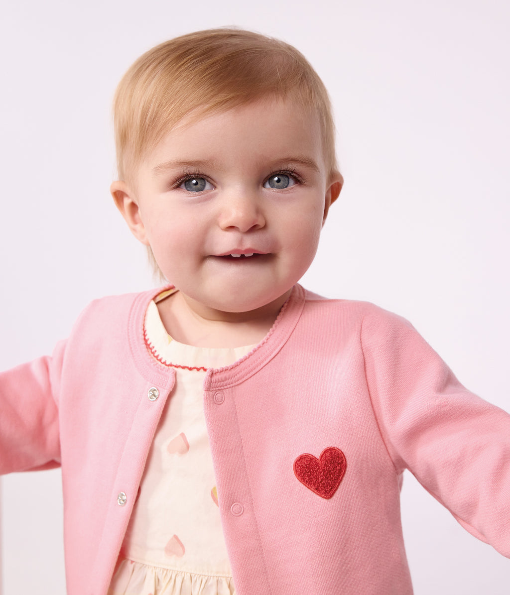 cardigan bebe en coton uni et badge coeur