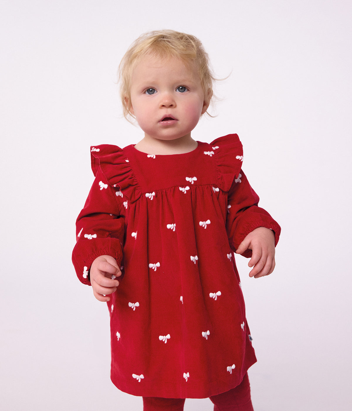 robe bebe en velours manches longues et broderies motif