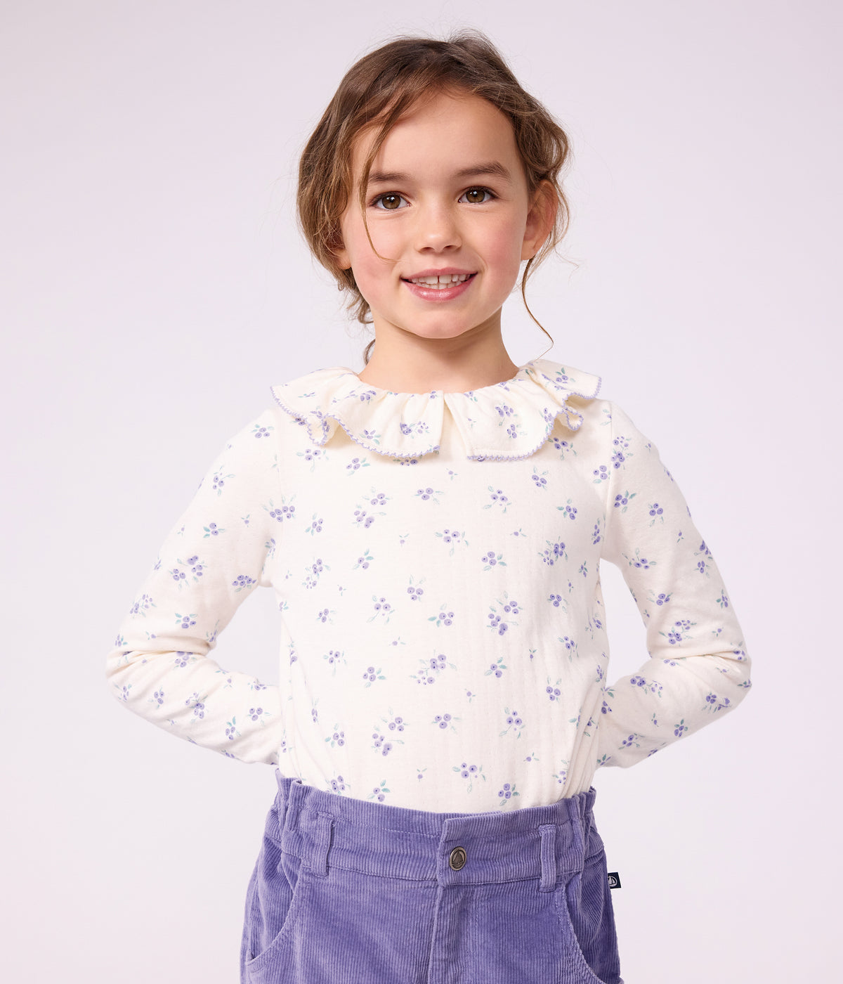 tee shirt a col enfant manches longues a fleurs