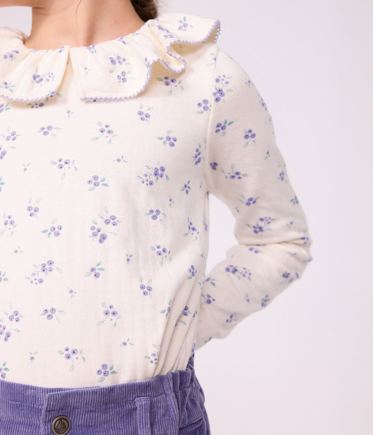 tee shirt a col enfant manches longues a fleurs
