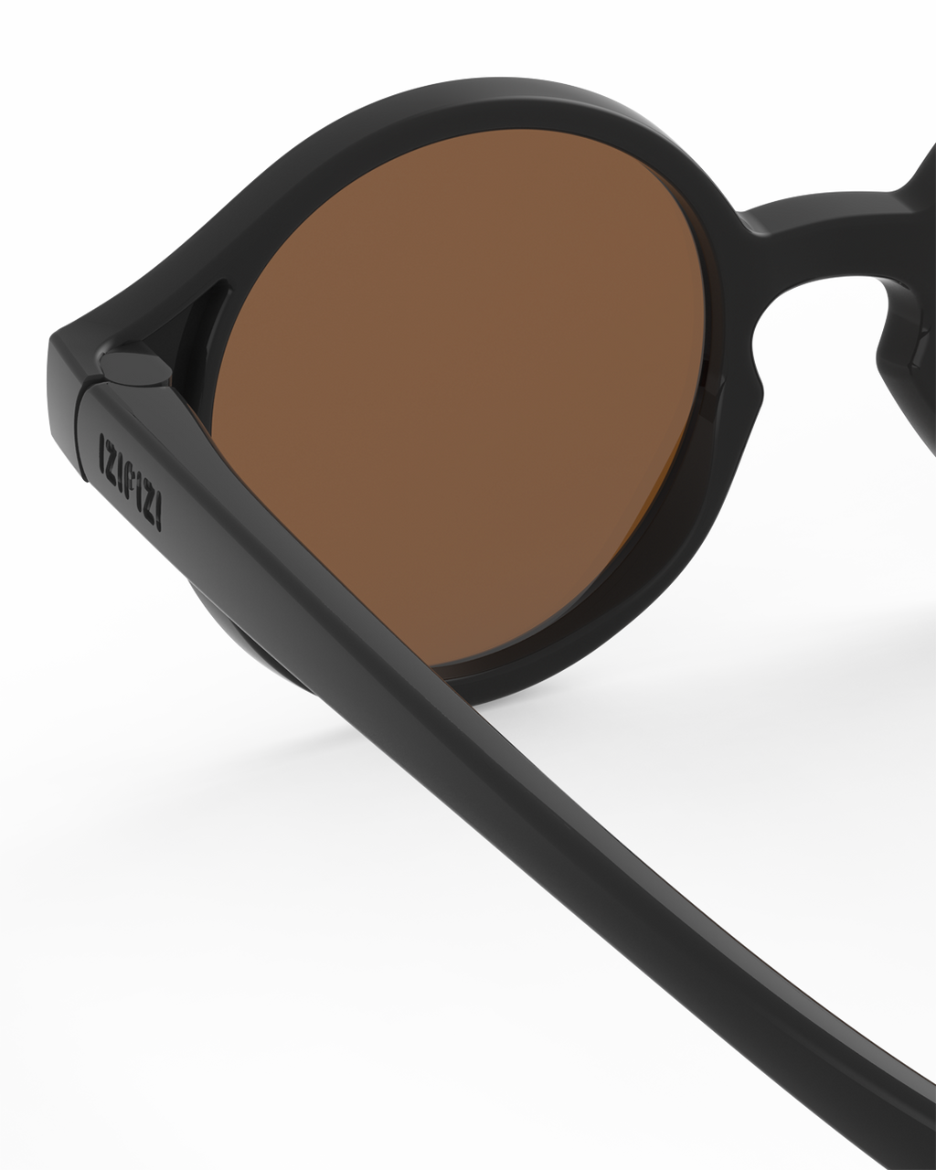 Lunettes solaires bebe Izipizi Black Road forme D Baby detail