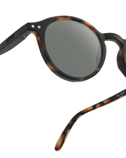 Lunettes solaires enfant Izipizi Tortoise forme D Junior detail monture