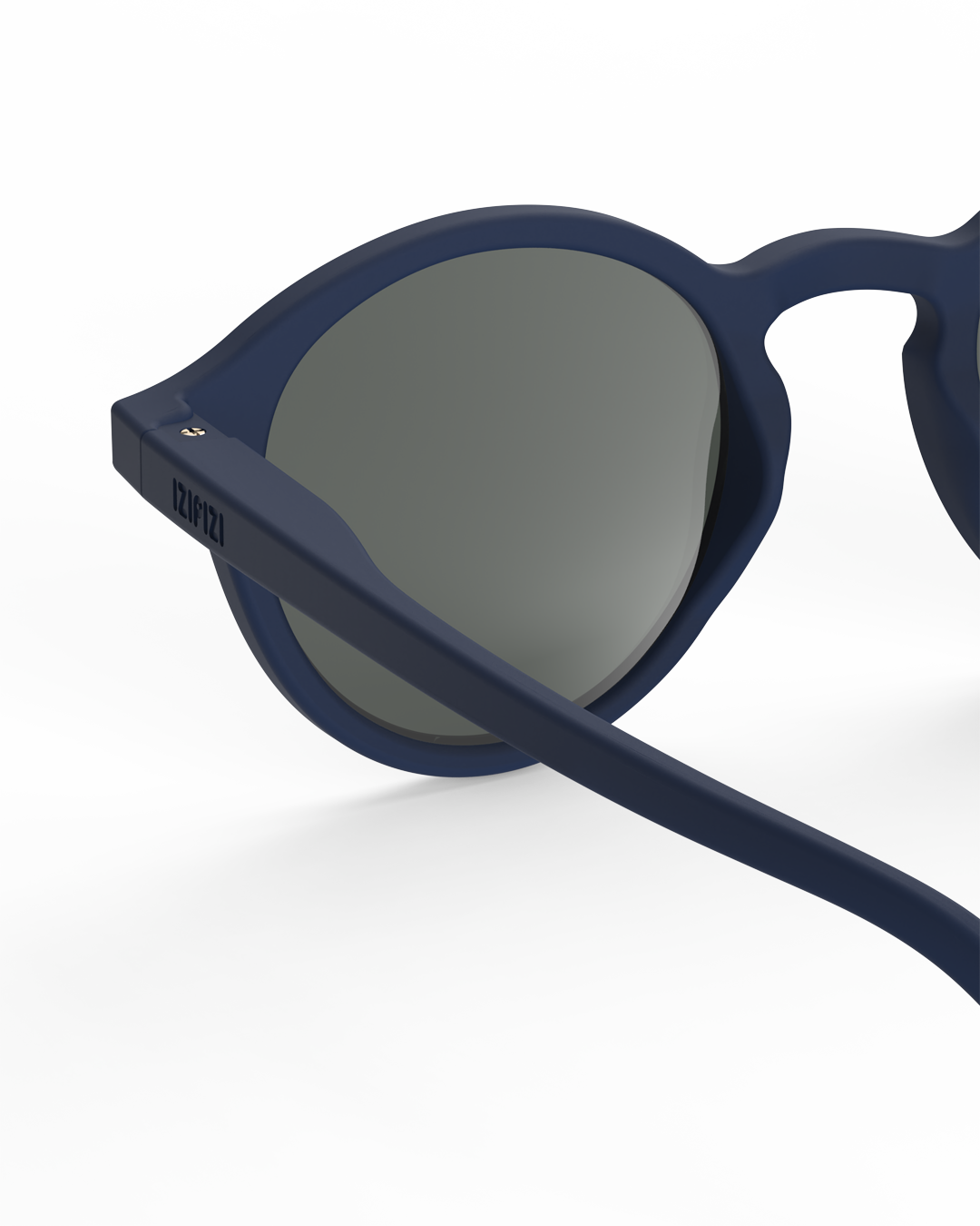 Lunettes solaires enfant Izipizi Navy Blue forme D Junior detail interieur