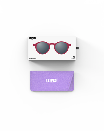 Lunettes solaires enfant Izipizi Cranberry forme D Kids packaging